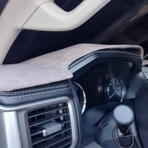 Premium Taupe Car Dashboard Cover 2024 Ford Expedition 12-in Screen